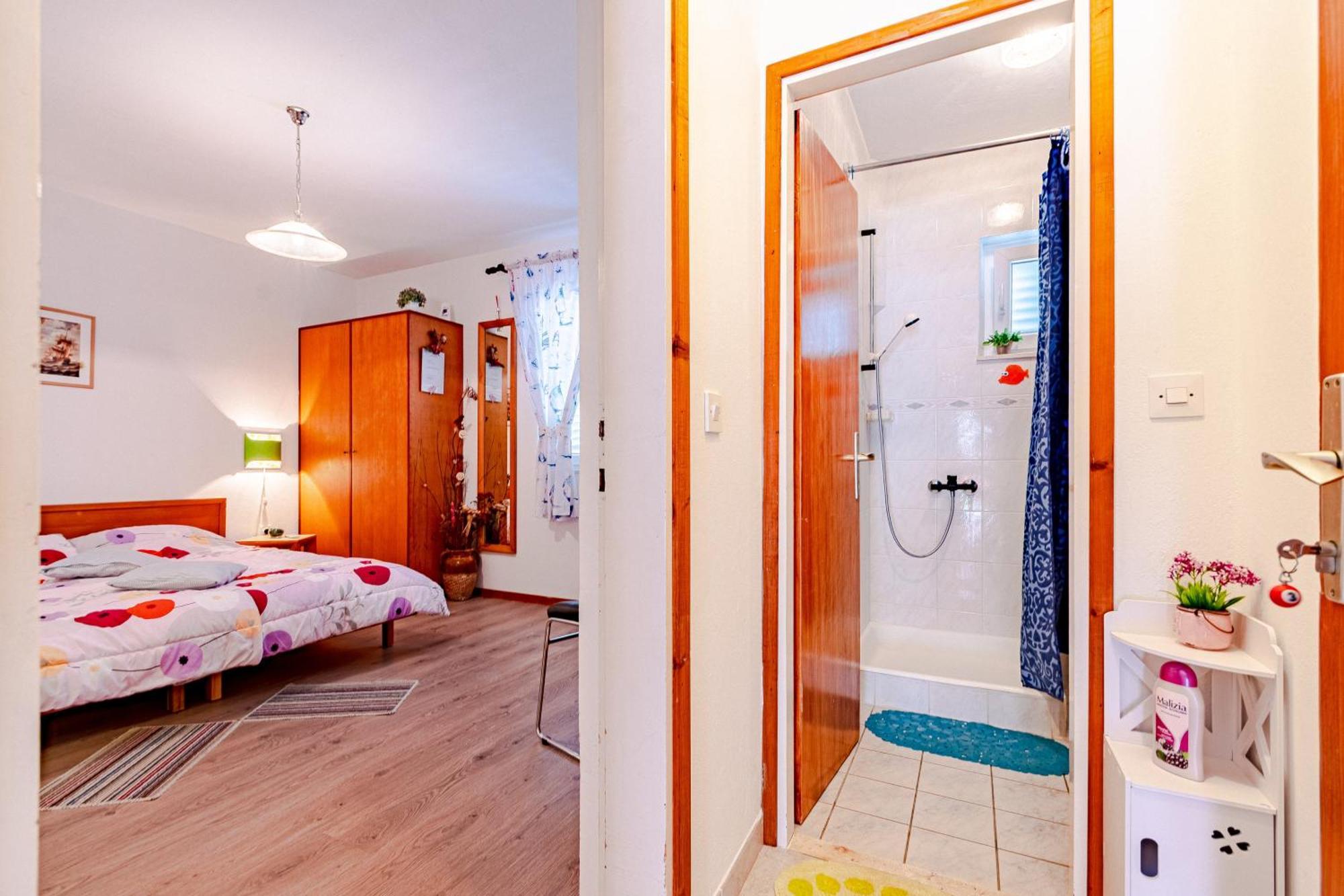 Apartments And Rooms With Parking Space Mali Ston Oda fotoğraf
